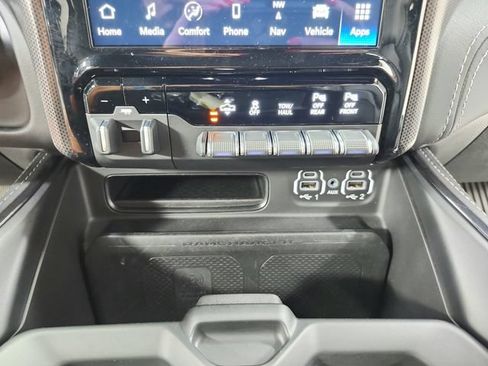 Used 2022 RAM 1500 Limited w/ Body-Colour Bumper Group AWD/4WD image 33