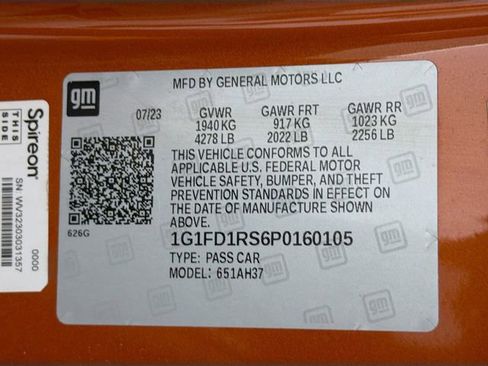 Used 2023 Chevrolet Camaro LT w/ RS Package image 31