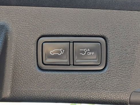 Used 2025 Kia Telluride S AWD/4WD image 31