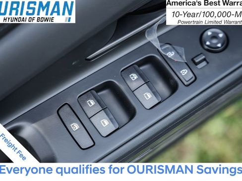 New 2025 Hyundai Elantra SEL image 31