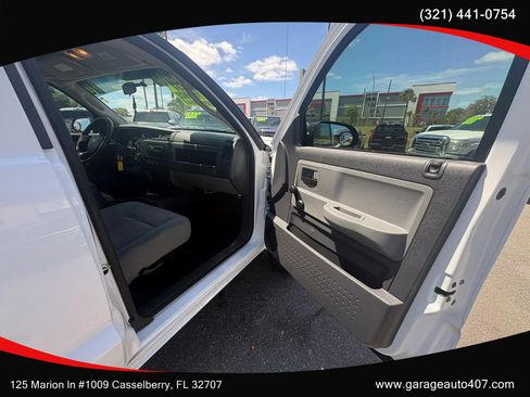 Used 2011 Dodge Dakota ST image 17