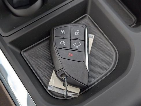 New 2026 GMC Sierra 1500 SLT image 27