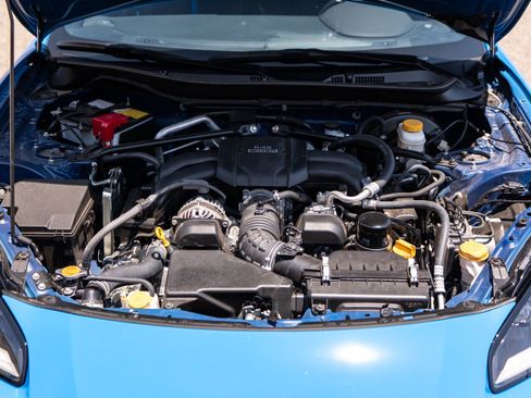 Used 2024 Toyota GR86 RWD image 28