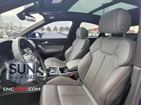 Used 2023 Audi Q5 2.0T Premium w/ Convenience Package image 12