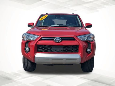 Used 2024 Toyota 4Runner TRD Off-Road image 9