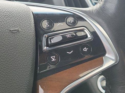 Used 2020 Cadillac Escalade ESV Luxury AWD/4WD image 26