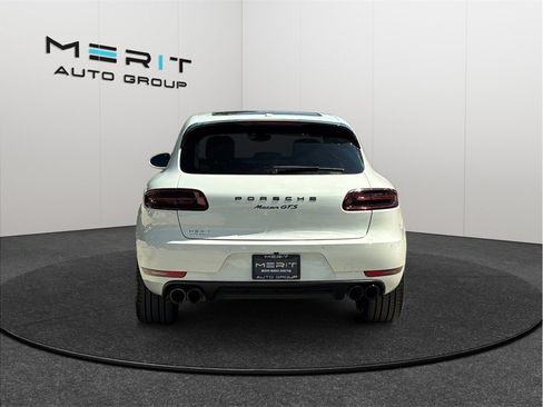 Used 2018 Porsche Macan GTS AWD/4WD image 8