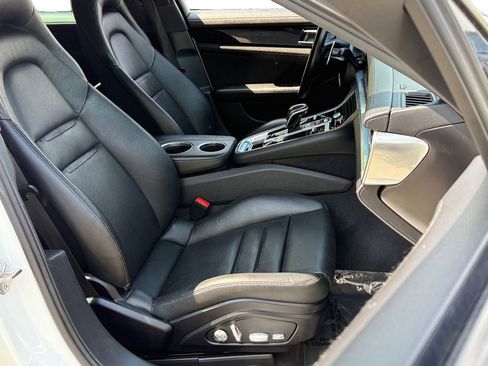 Used 2021 Porsche Panamera 4 AWD/4WD image 15