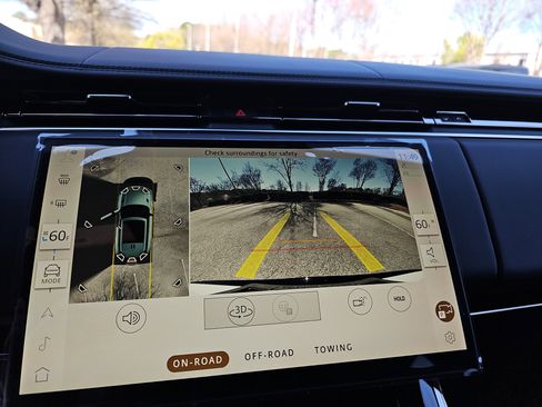 New 2025 Land Rover Range Rover Sport Dynamic SE image 24