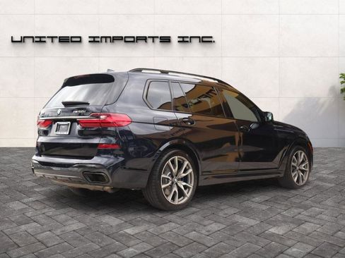 Used 2022 BMW X7 M50i AWD/4WD image 5
