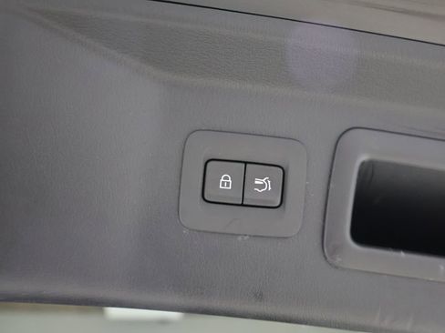 Used 2025 MAZDA CX-70 3.3 Turbo w/ Preferred Package image 22