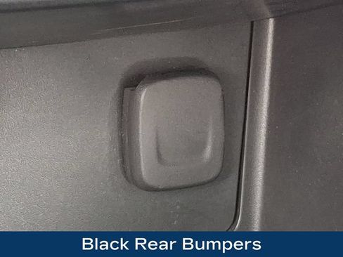 Used 2022 Chevrolet Colorado ZR2 AWD/4WD image 19