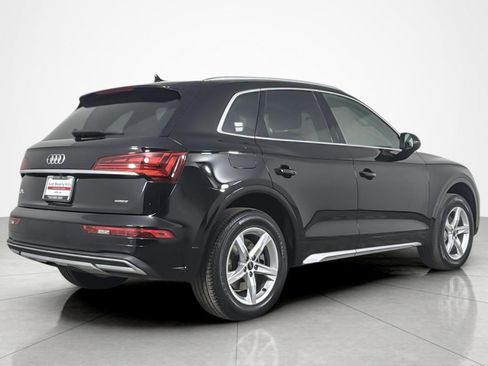 Used 2023 Audi Q5 2.0T Premium w/ Convenience Package AWD/4WD image 5