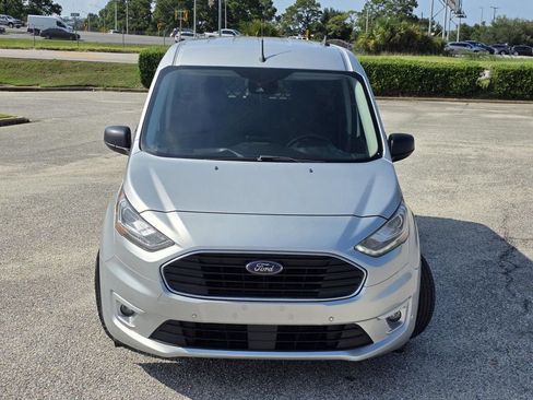 Used 2022 Ford Transit Connect XLT FWD image 3