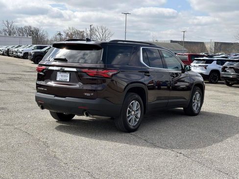 Certified 2023 Chevrolet Traverse LT w/ LPO, Floor Liner Package image 5