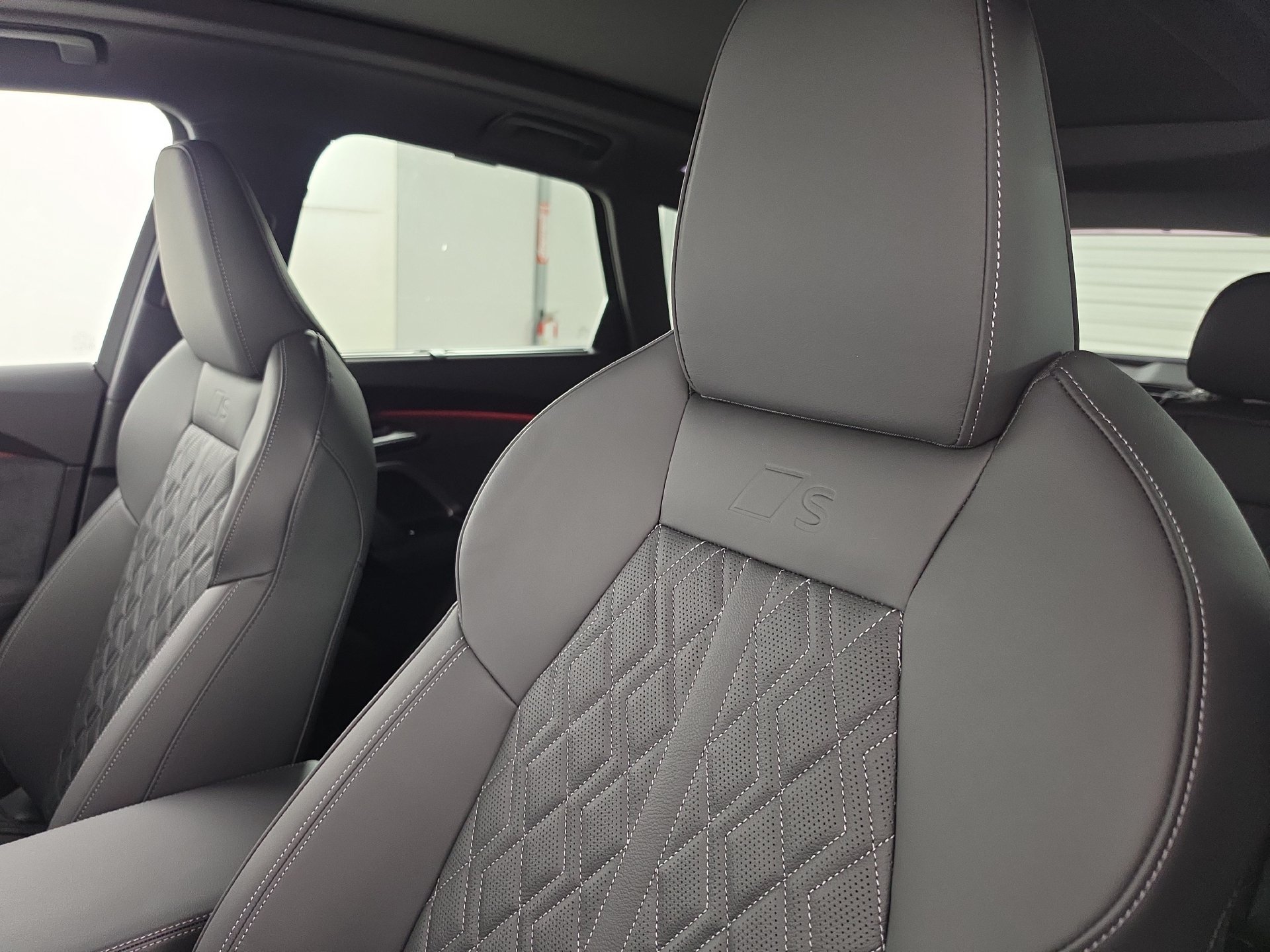 New 2026 Audi SQ5 Premium Plus AWD/4WD image 15