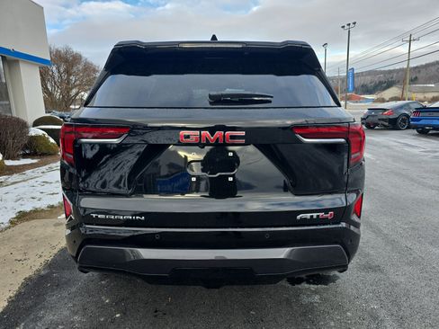 New 2026 GMC Terrain AT4 w/ LPO, Floor Liner Package image 4