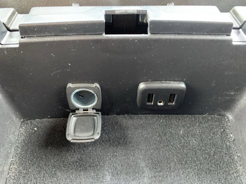 Used 2018 Chevrolet Silverado 1500 LT w/ All Star Edition image 29