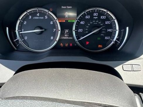 Used 2020 Acura MDX SH-AWD image 9