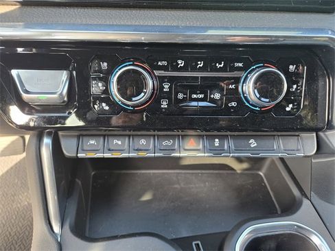 Used 2026 GMC Sierra 1500 Denali w/ Denali Reserve Package image 18