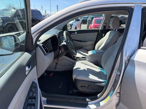 Used 2020 Hyundai Tucson SEL w/ Cargo Package image 6