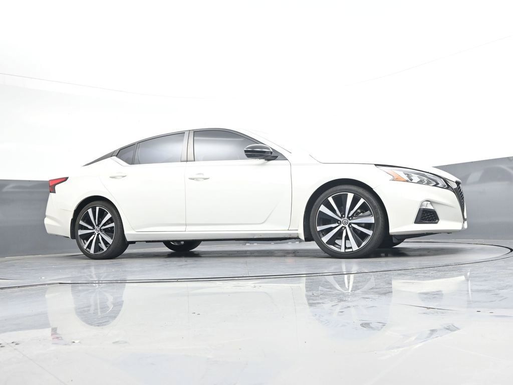 Used 2021 Nissan Altima 2.5 SR w/ SR Premium Package FWD image 38