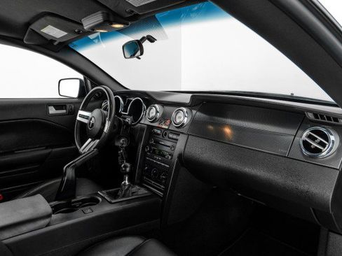 Used 2008 Ford Mustang GT image 10