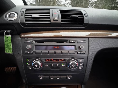 Used 2009 BMW 128i Convertible w/ Premium Pkg image 15