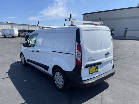 Used 2022 Ford Transit Connect XL FWD image 8