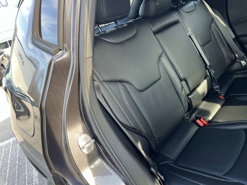 Used 2021 Jeep Compass 80th Special Edition image 22