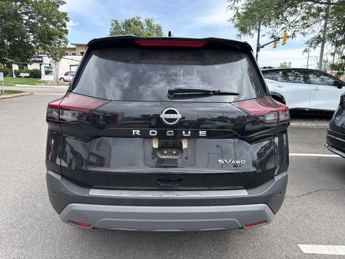 Certified 2023 Nissan Rogue SV w/ SV Premium Package AWD/4WD image 4