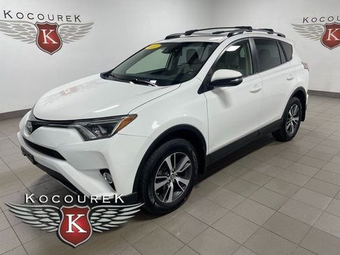 Used 2017 Toyota RAV4 XLE w/ All Weather Liner Package AWD/4WD image 3