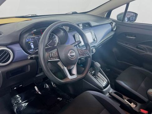 Used 2024 Nissan Versa SV FWD image 11