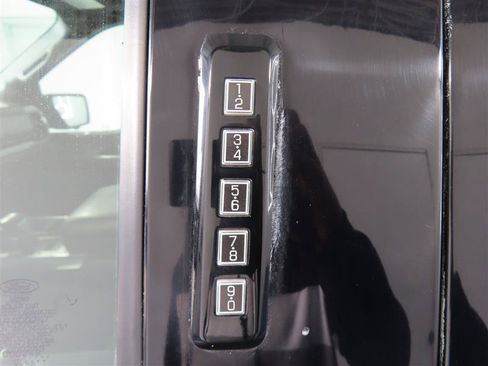 Used 2022 Ford F150 XLT w/ Equipment Group 302A High AWD/4WD image 11