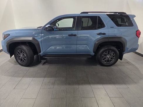 Used 2026 Toyota 4Runner SR5 AWD/4WD image 2