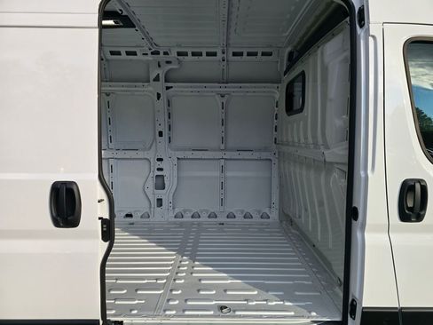 New 2026 RAM ProMaster 2500 w/ Advanced Safety Group FWD image 16