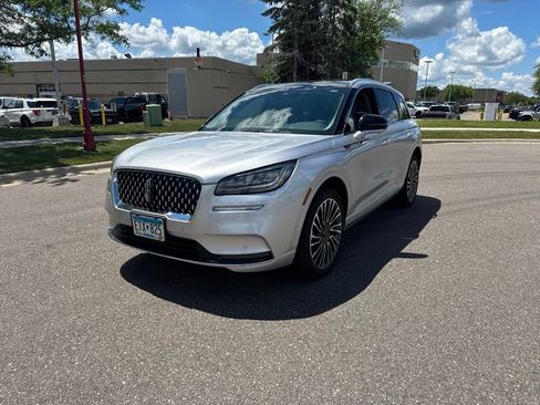 Used 2020 Lincoln Corsair Reserve w/ Equipment Group 201A AWD/4WD image 2