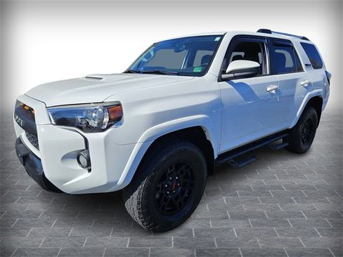 Used 2018 Toyota 4Runner TRD Pro image 3