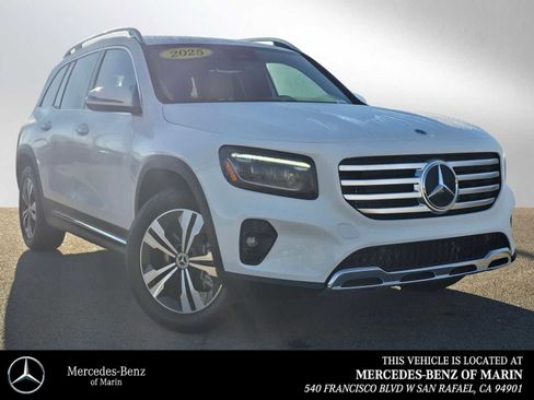 Used 2025 Mercedes-Benz GLB 250 GLB 250 image 1