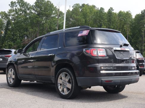 Used 2017 GMC Acadia Limited SLT AWD/4WD image 3