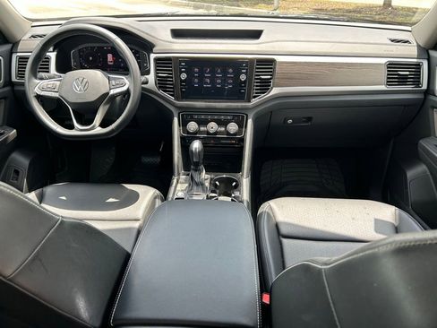 Certified 2023 Volkswagen Atlas SE FWD image 10