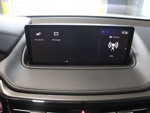 Used 2023 Acura MDX SH-AWD w/ Advance Package image 32