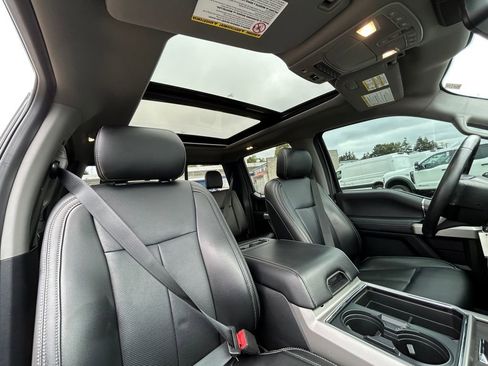 Used 2021 Ford F250 Lariat w/ FX4 Off-Road Package image 27