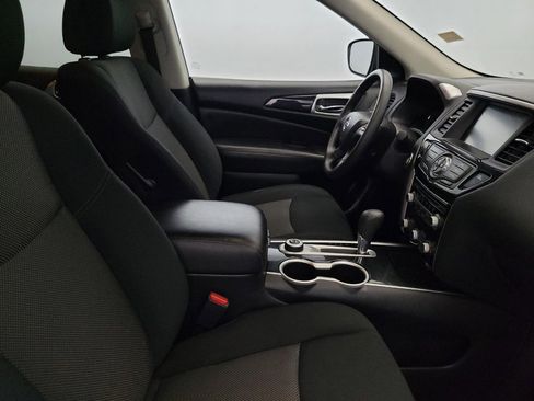 Used 2018 Nissan Pathfinder S AWD/4WD image 21