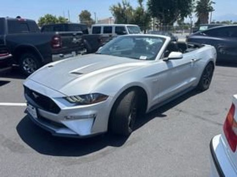 Used 2018 Ford Mustang GT Premium RWD image 1