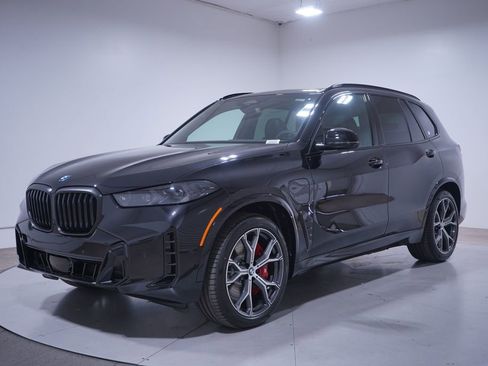 New 2026 BMW X5 xDrive50e w/ M Sport Package image 1