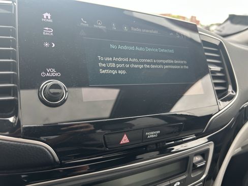 Used 2019 Honda Pilot Touring image 32