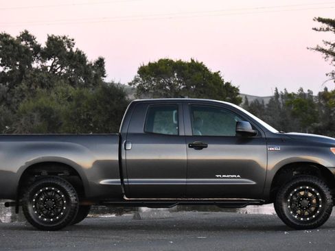 Used 2012 Toyota Tundra 4x4 Double Cab w/ Tow Pkg image 24