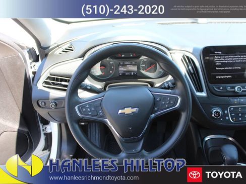 Used 2024 Chevrolet Malibu LT FWD image 16