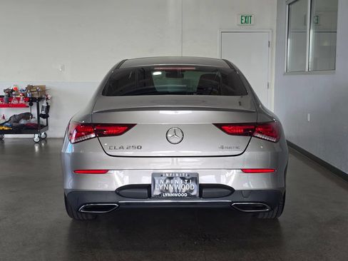 Used 2020 Mercedes-Benz CLA 250 4MATIC image 5